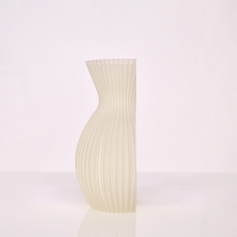Lily 3D wandvaas 20x13x8cm Wit