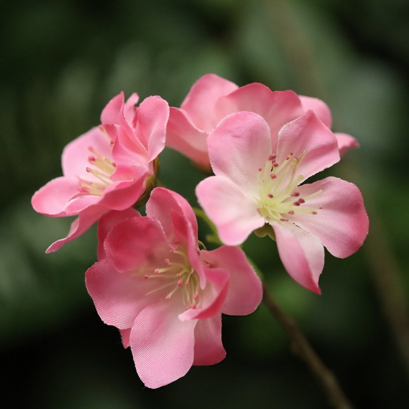 Ramo di fiori artificiali 110 cm rosa
