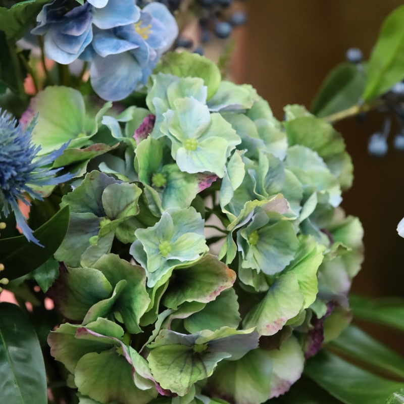 Bouquet artificiale legato a mano Viola Stoccolma - Blu