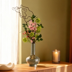 Mazzo di Fiori Artificiali Legato a Mano Amelie Tallinn – Rosa